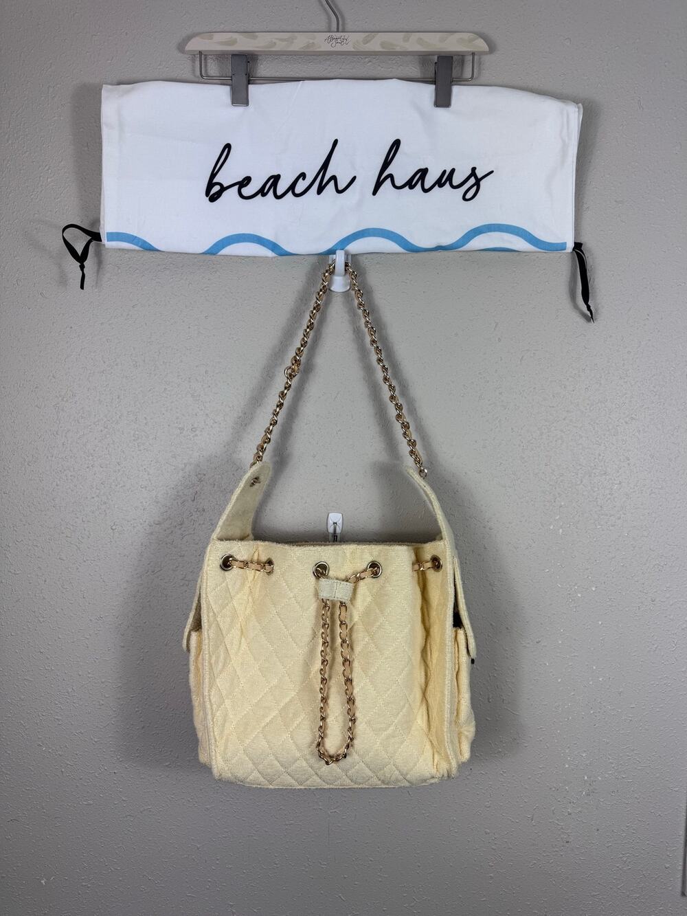 Beach Haus Bayshore Bucket Bag Medium in Butter Yellow